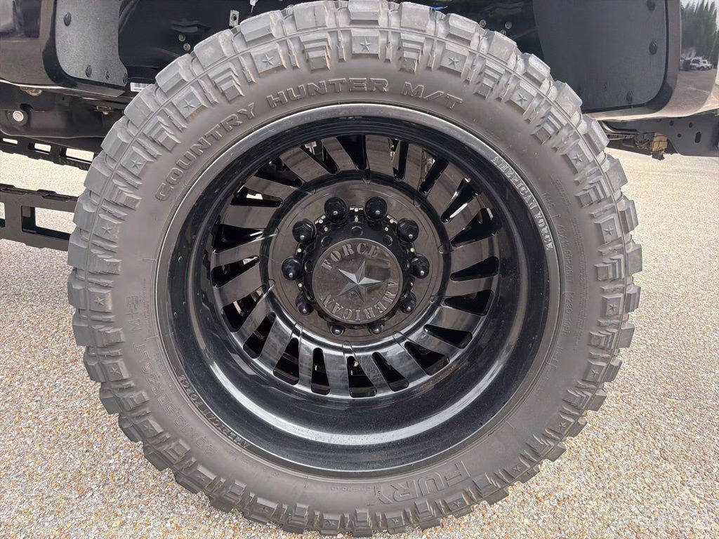 2024 Agate Black Metallic Ford Super Duty F-450 DRW Platinum 4X4 Truck