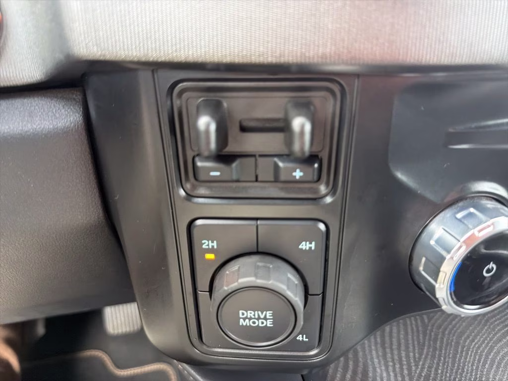 2024 Agate Black Metallic Ford Super Duty F-450 DRW Platinum 4X4 Truck