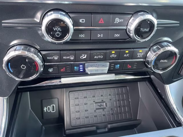 2026 Antimatter Blue Metallic Ford F-150 LARIAT 4X4 Truck