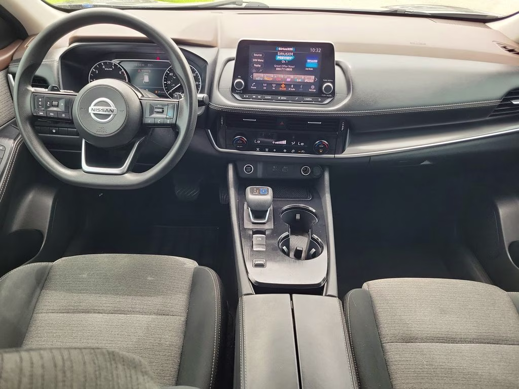 2021 Gun Metallic Nissan Rogue SV FWD SUV