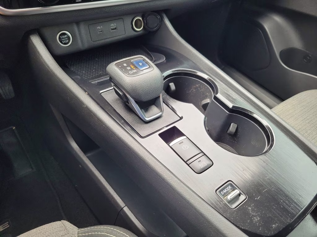 2021 Gun Metallic Nissan Rogue SV FWD SUV