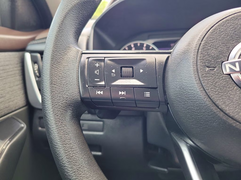 2023 Gun Metallic Nissan Rogue S FWD SUV