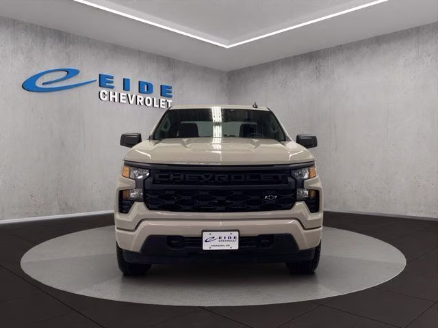 2026 Summit White Chevrolet Silverado 1500 Custom 4X4 Truck