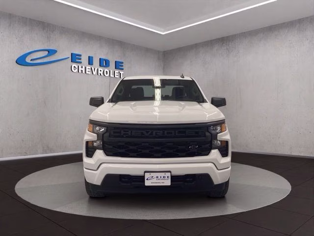 2026 Summit White Chevrolet Silverado 1500 Custom 4X4 Truck