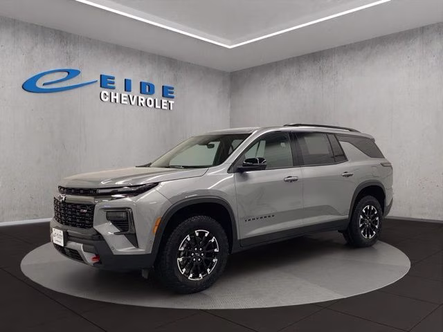 2026 Sterling Gray Metallic Chevrolet Traverse Z71 AWD SUV