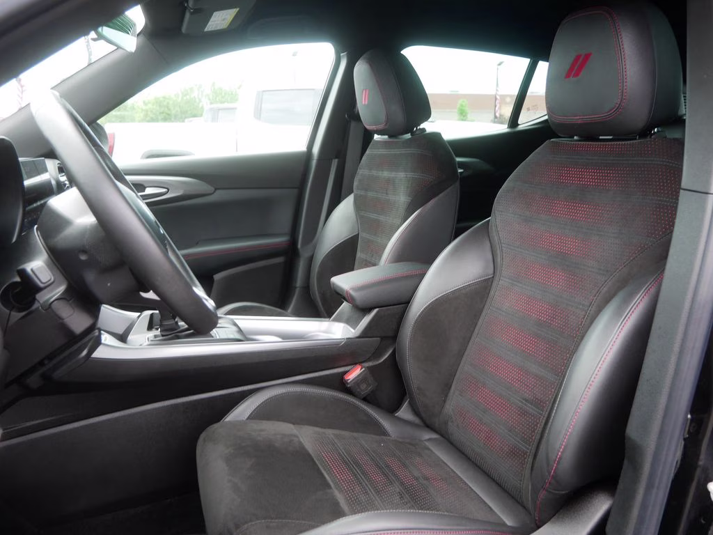 2023 8 Ball Dodge Hornet GT AWD SUV