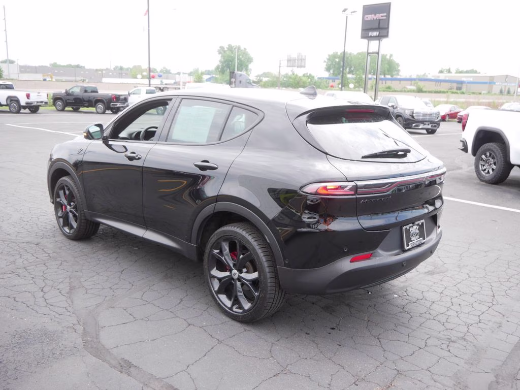 2023 8 Ball Dodge Hornet GT AWD SUV