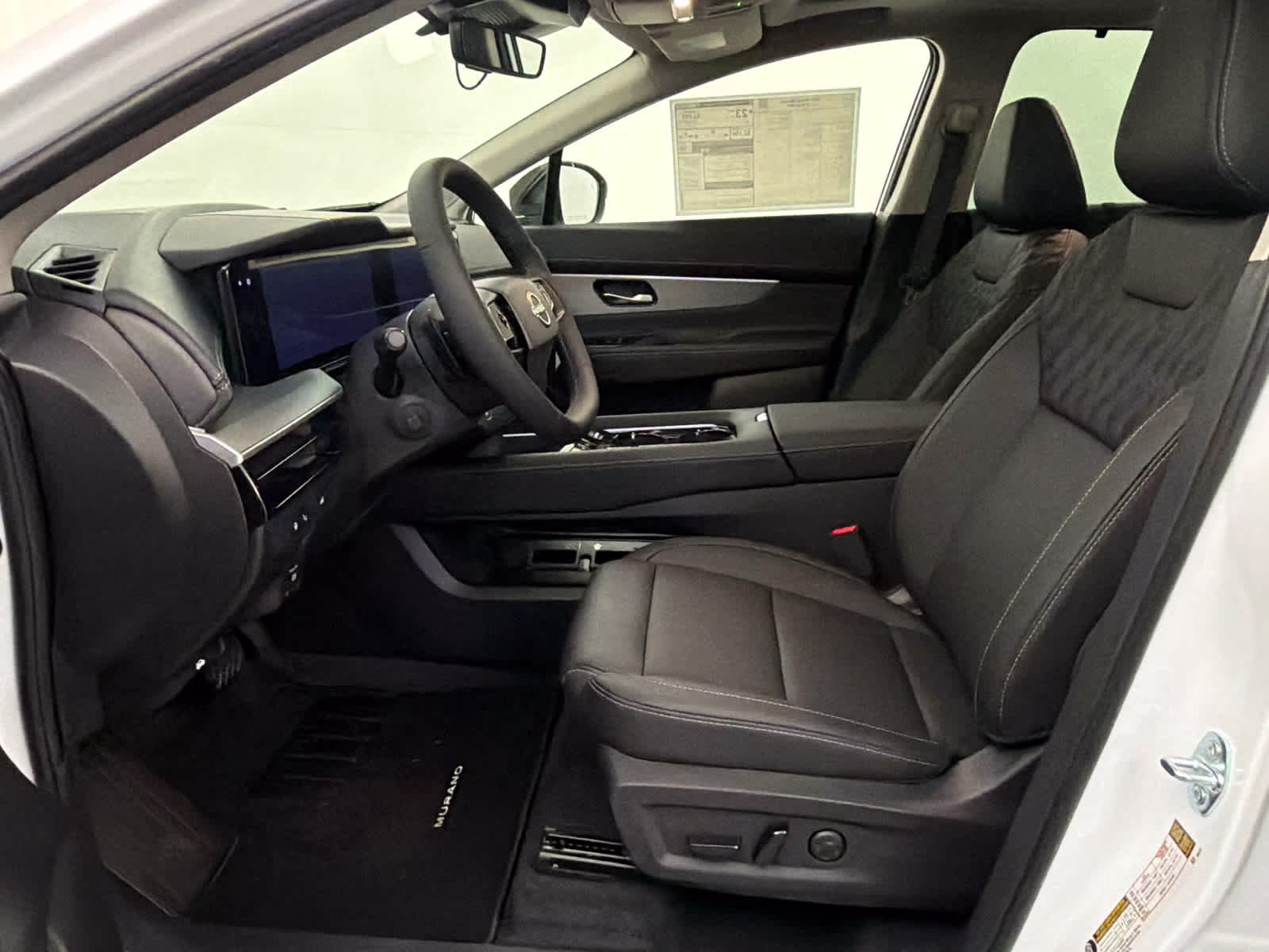 2026 Everest White Pearl Tricoat Nissan Murano Platinum AWD SUV