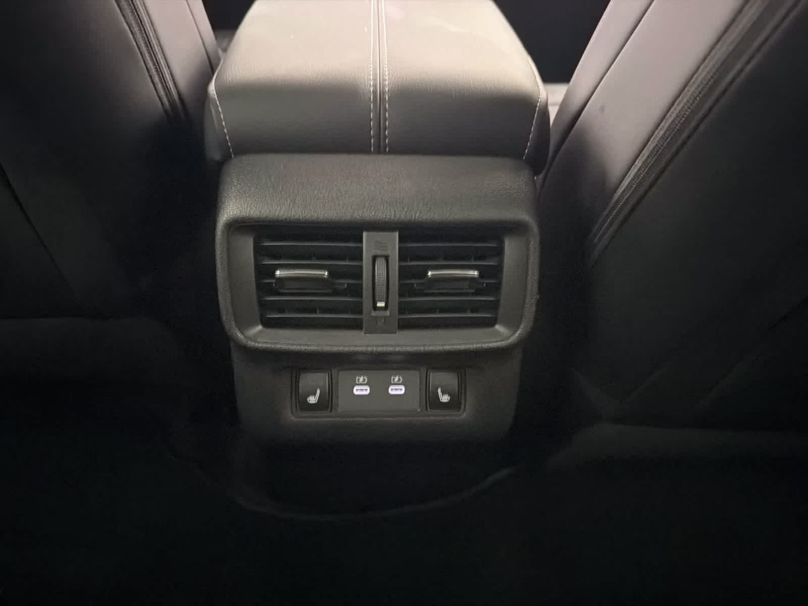 2026 Everest White Pearl Tricoat Nissan Murano Platinum AWD SUV
