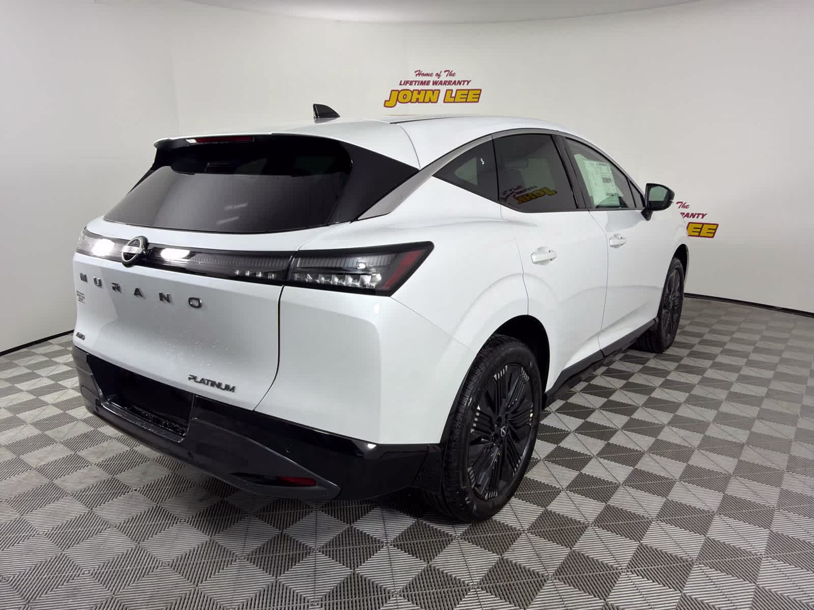 2026 Everest White Pearl Tricoat Nissan Murano Platinum AWD SUV