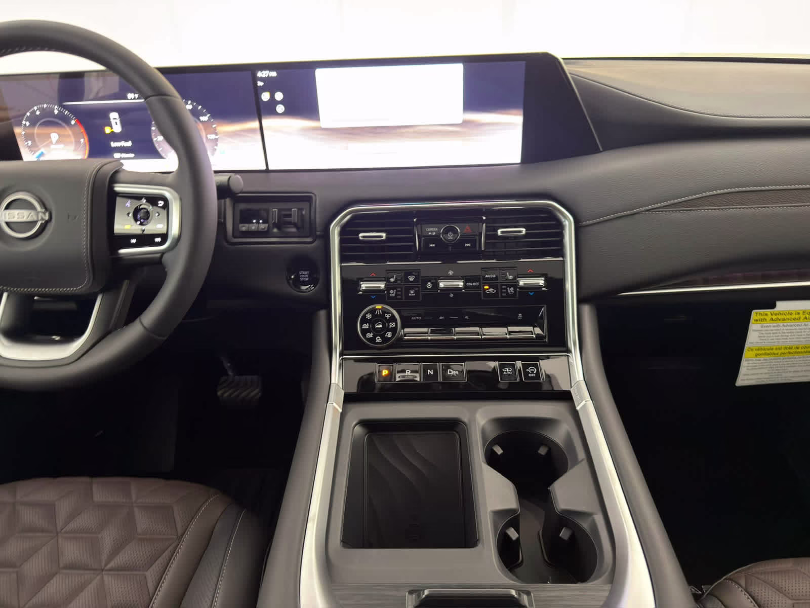 2026 Everest White Pearl Tricoat/Super Black Nissan Armada Platinum Reserve 4X4 SUV