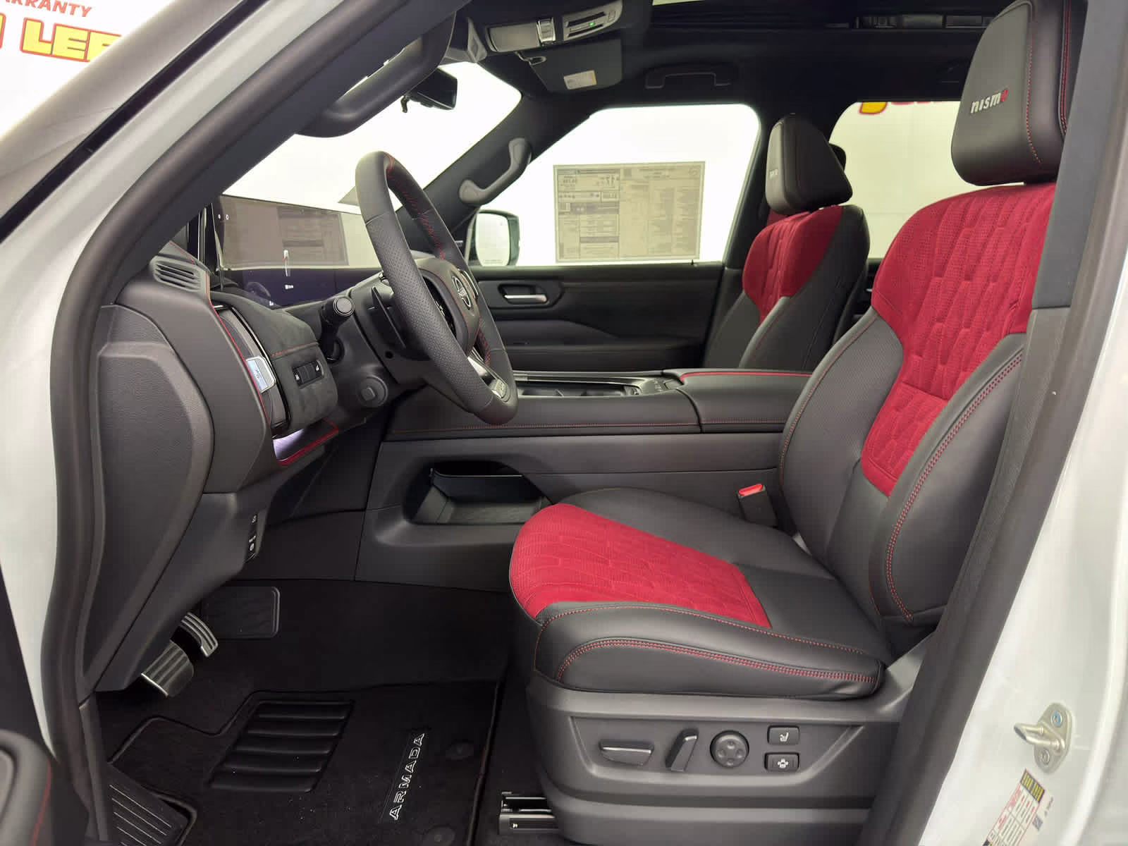 2026 Everest White Pearl Tricoat/Super Black Nissan Armada NISMO 4X4 SUV