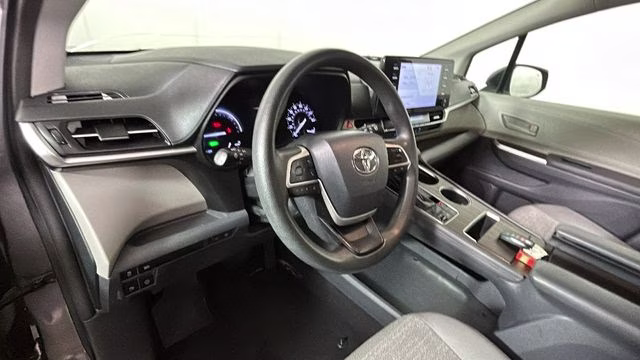 2021 Predawn Gray Mica Toyota Sienna LE FWD Van