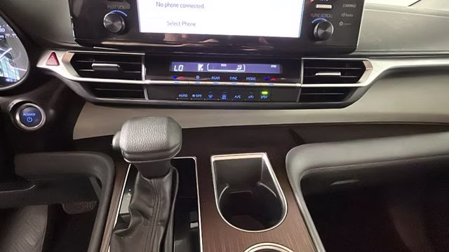 2021 Predawn Gray Mica Toyota Sienna LE FWD Van