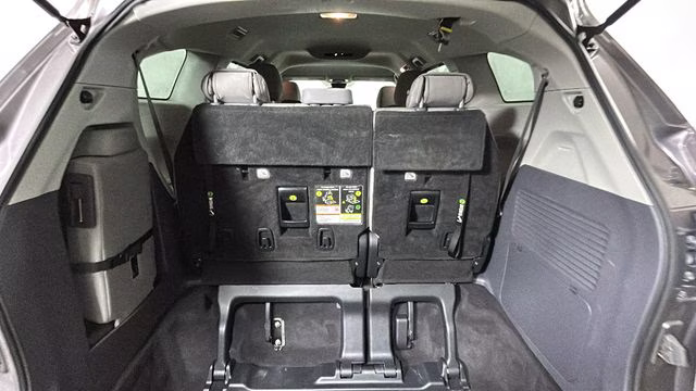 2021 Predawn Gray Mica Toyota Sienna LE FWD Van