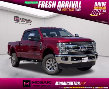 2018 Ruby Red Metallic Ford Super Duty F-350 SRW Lariat 4X4 Truck
