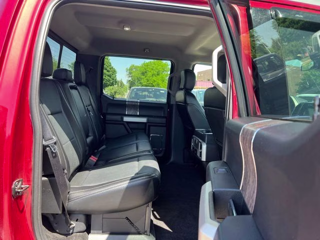 2018 Ruby Red Metallic Ford Super Duty F-350 SRW Lariat 4X4 Truck