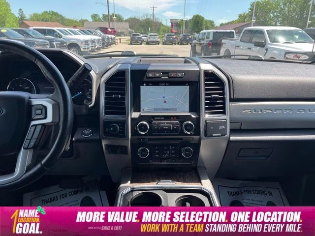 2018 Ruby Red Metallic Ford Super Duty F-350 SRW Lariat 4X4 Truck