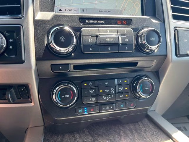 2018 Ruby Red Metallic Ford Super Duty F-350 SRW Lariat 4X4 Truck