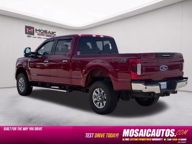 2018 Ruby Red Metallic Ford Super Duty F-350 SRW Lariat 4X4 Truck