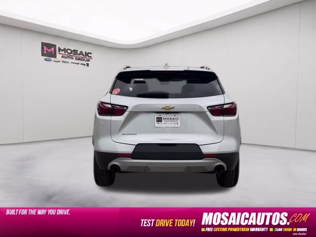 2020 Silver Ice Metallic Chevrolet Blazer LT FWD SUV