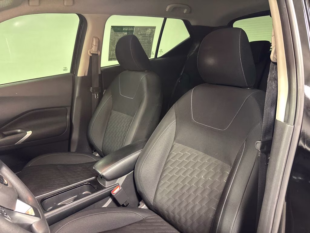 2023 Super Black Nissan Kicks SV FWD SUV