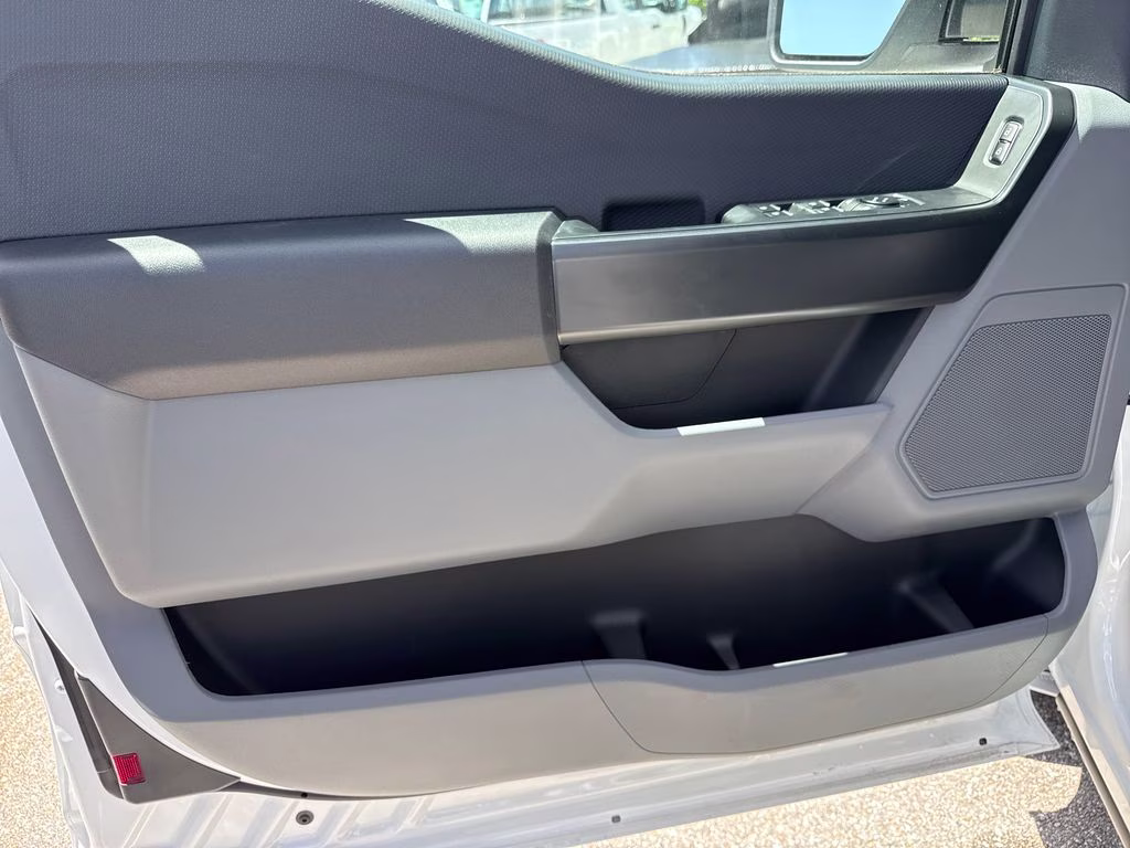 2026 Oxford White Ford F-150 XL RWD Truck