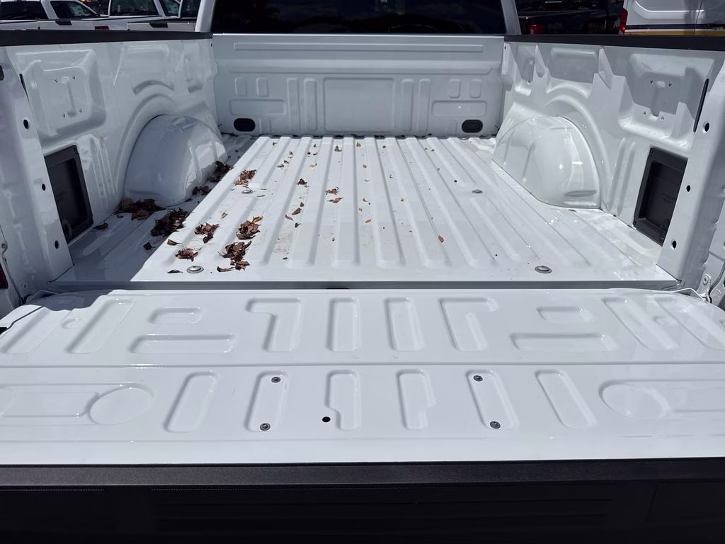 2026 Oxford White Ford F-150 XL RWD Truck