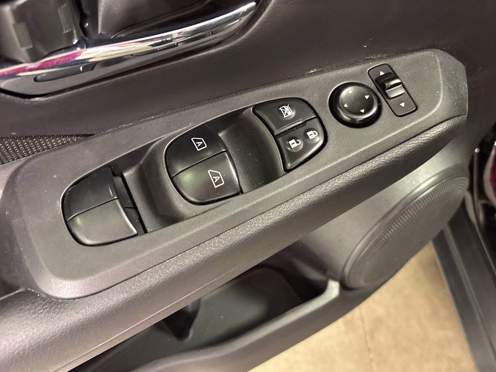 2023 Super Black Nissan Kicks SV FWD SUV