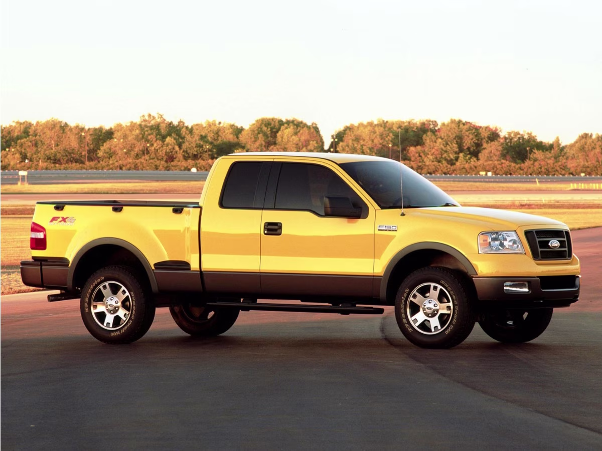 2005 Black Ford F-150 RWD Truck