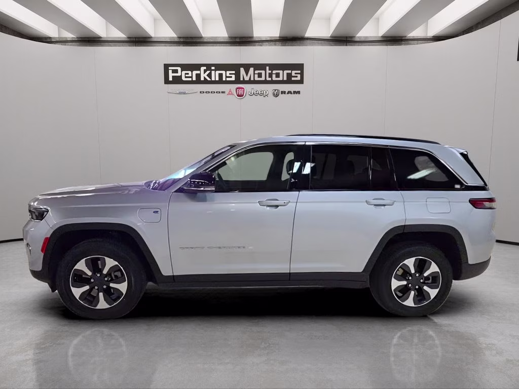2024 Silver Zynith Jeep Grand Cherokee 4xe 4xe 4X4 SUV