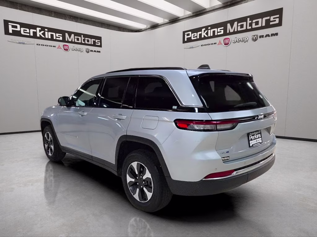 2024 Silver Zynith Jeep Grand Cherokee 4xe 4xe 4X4 SUV