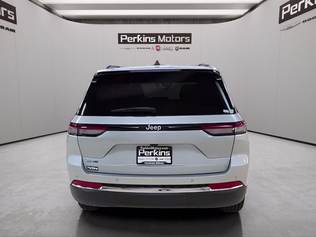 2024 Silver Zynith Jeep Grand Cherokee 4xe 4xe 4X4 SUV