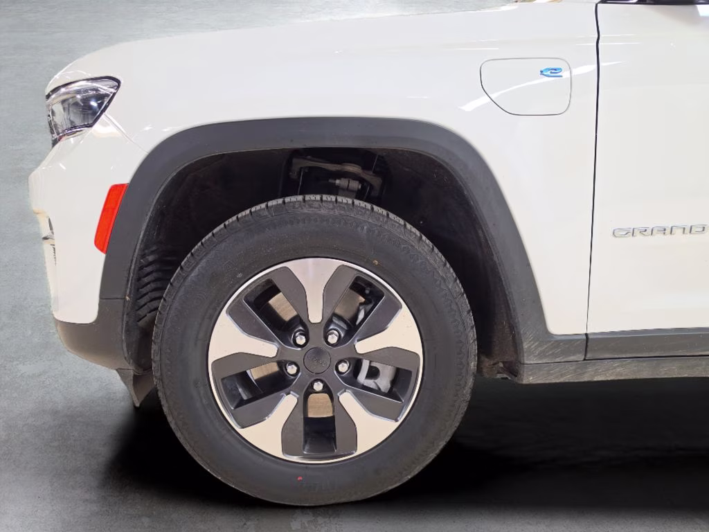 2024 Bright White Clearcoat Jeep Grand Cherokee 4xe 4xe 4X4 SUV