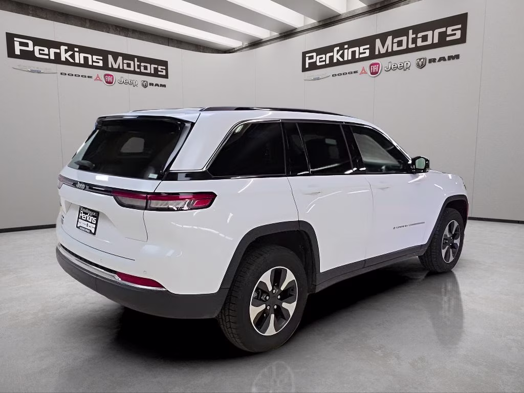 2024 Bright White Clearcoat Jeep Grand Cherokee 4xe 4xe 4X4 SUV