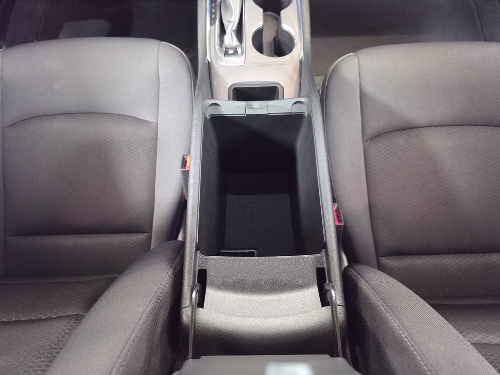 2025 Mosaic Black Metallic Chevrolet Malibu LT FWD Sedan