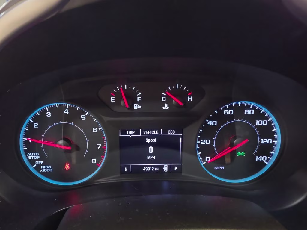 2025 Mosaic Black Metallic Chevrolet Malibu LT FWD Sedan