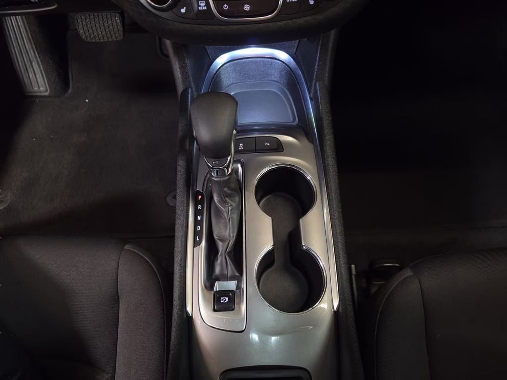 2025 Mosaic Black Metallic Chevrolet Malibu LT FWD Sedan