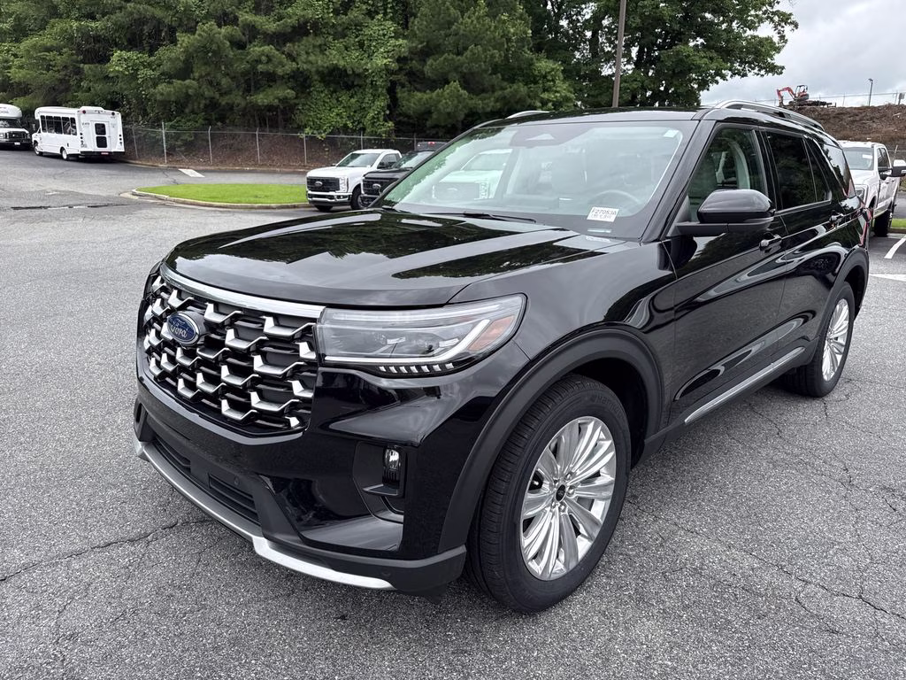 2025 Black Metallic Ford Explorer Platinum 4X4 SUV