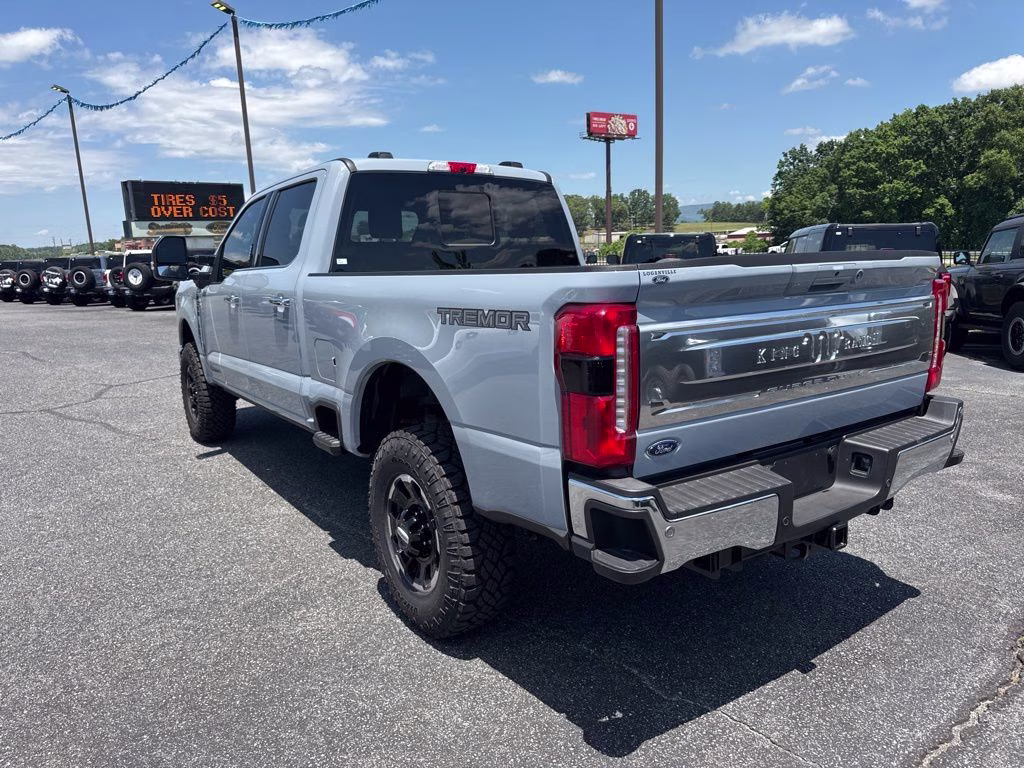 2026 Glacier Gray Metallic Tri-Coat Ford Super Duty F-350 SRW King Ranch 4X4 Truck