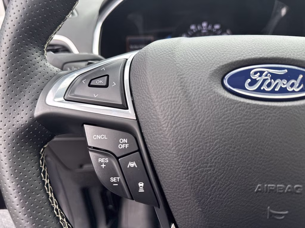 2021 Gray Metallic Ford Edge ST AWD SUV