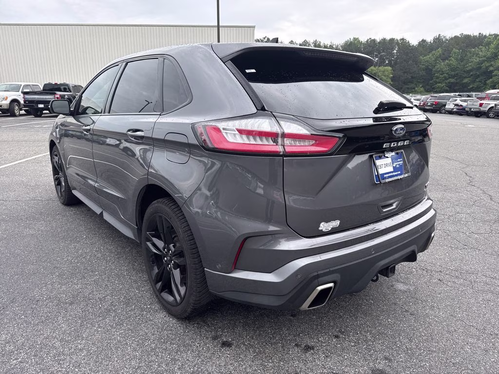 2021 Gray Metallic Ford Edge ST AWD SUV