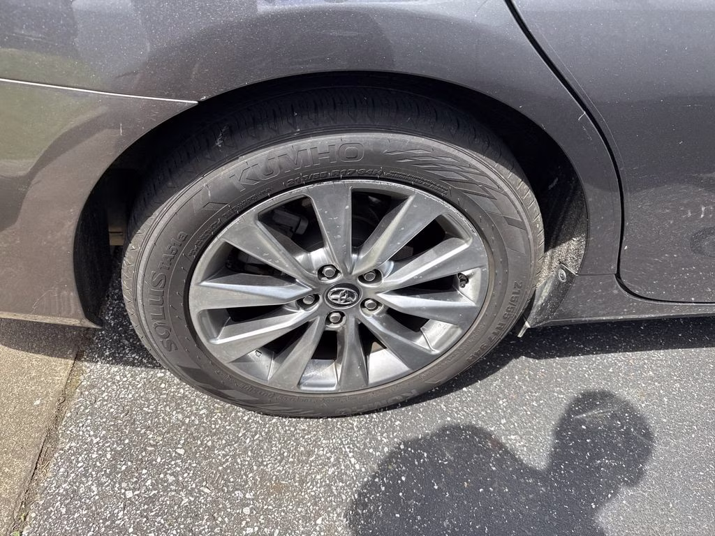 2016 Predawn Gray Mica Toyota Camry XLE FWD Sedan