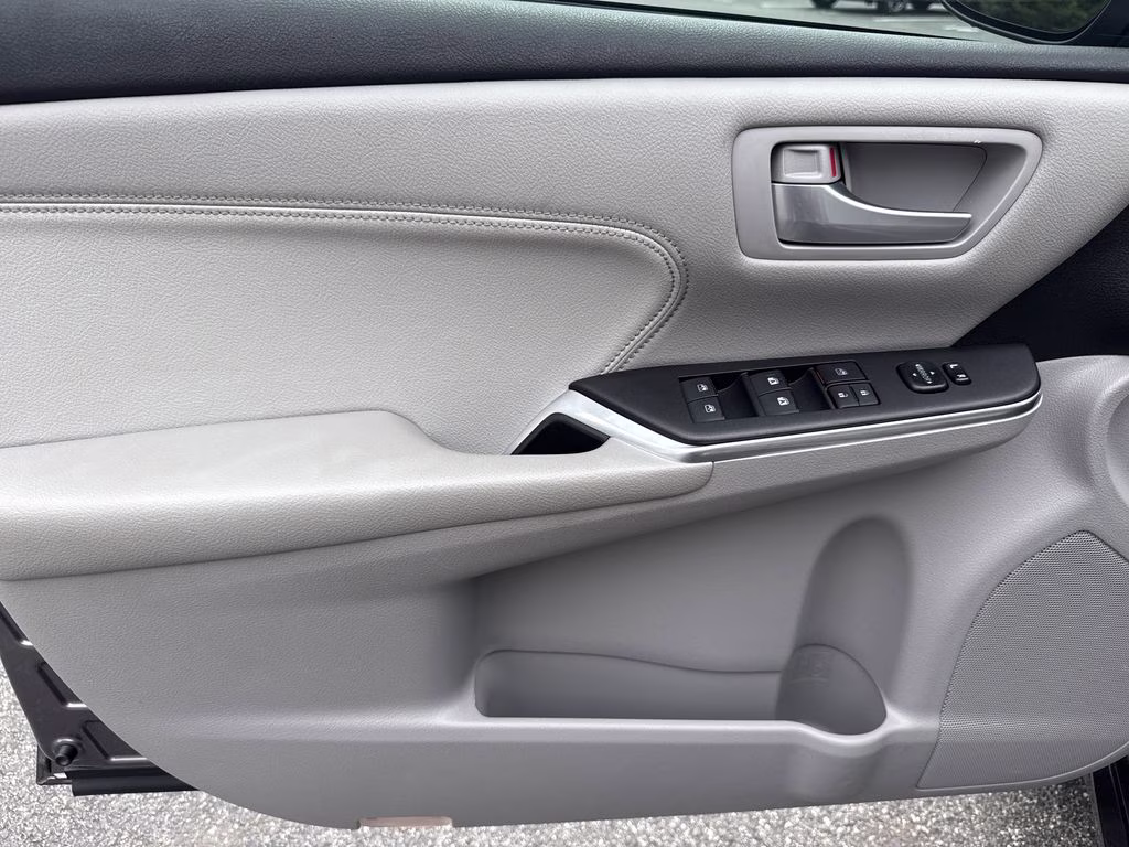 2016 Predawn Gray Mica Toyota Camry XLE FWD Sedan