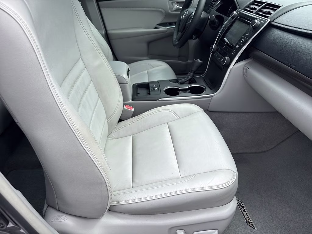 2016 Predawn Gray Mica Toyota Camry XLE FWD Sedan