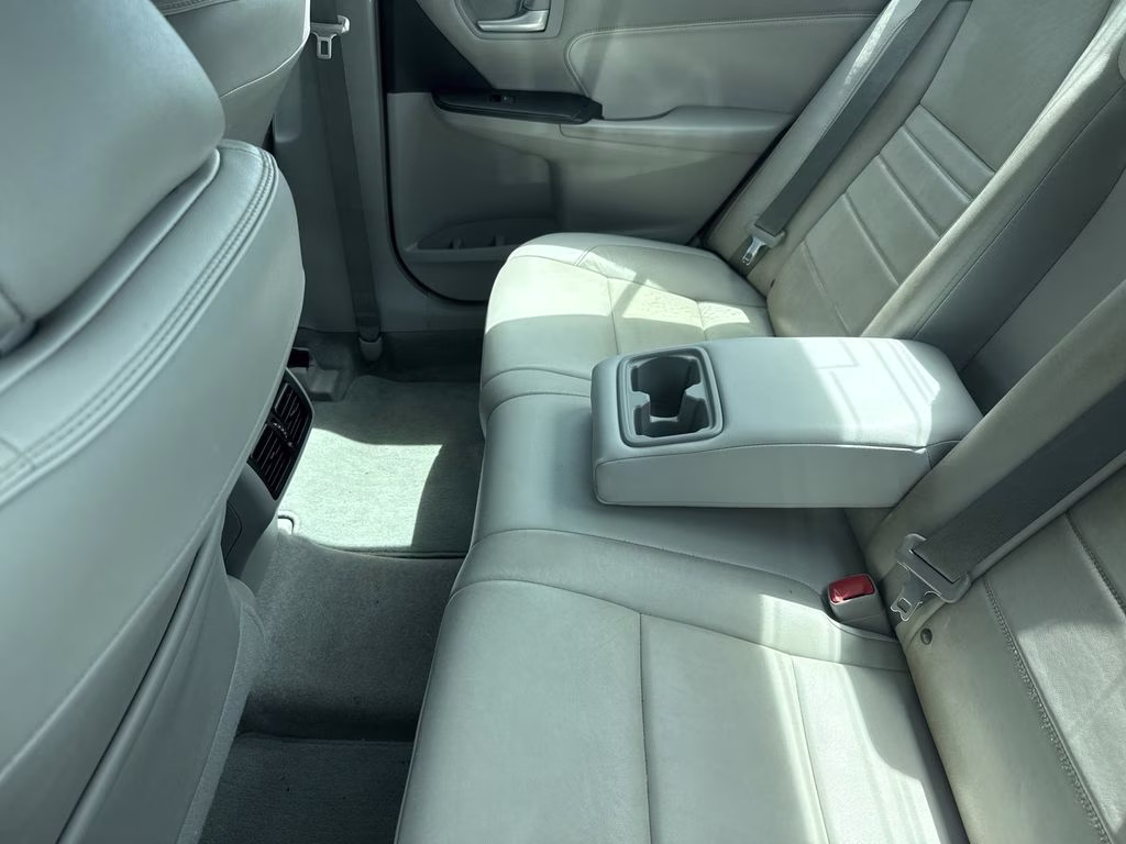 2016 Predawn Gray Mica Toyota Camry XLE FWD Sedan