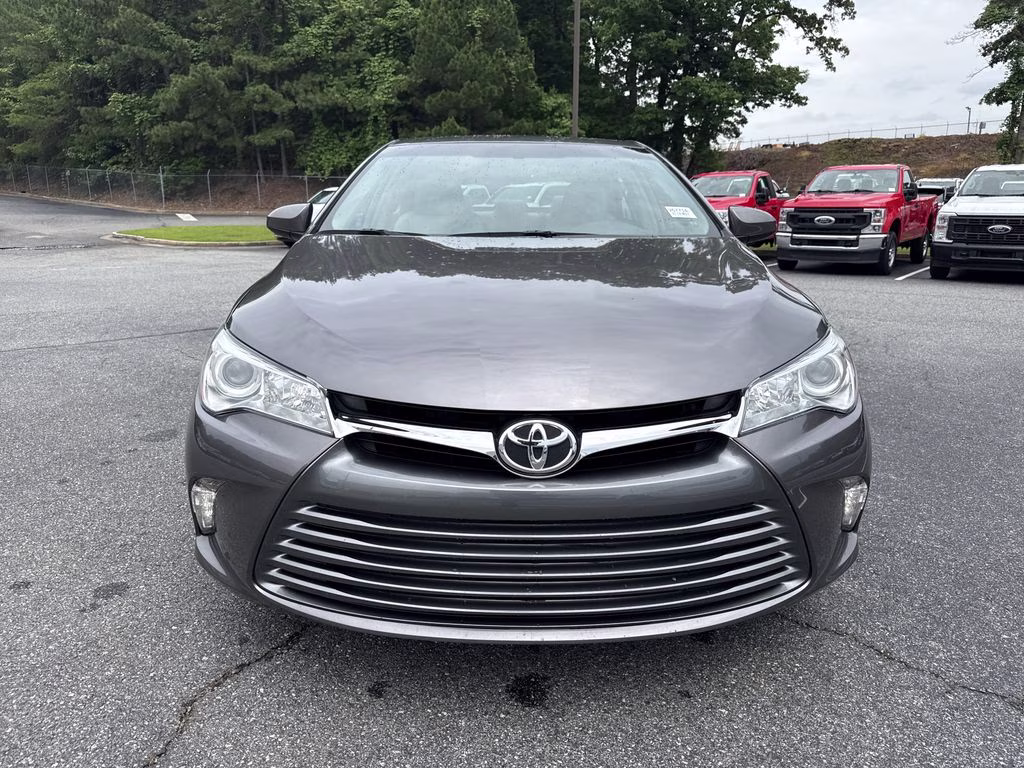 2016 Predawn Gray Mica Toyota Camry XLE FWD Sedan