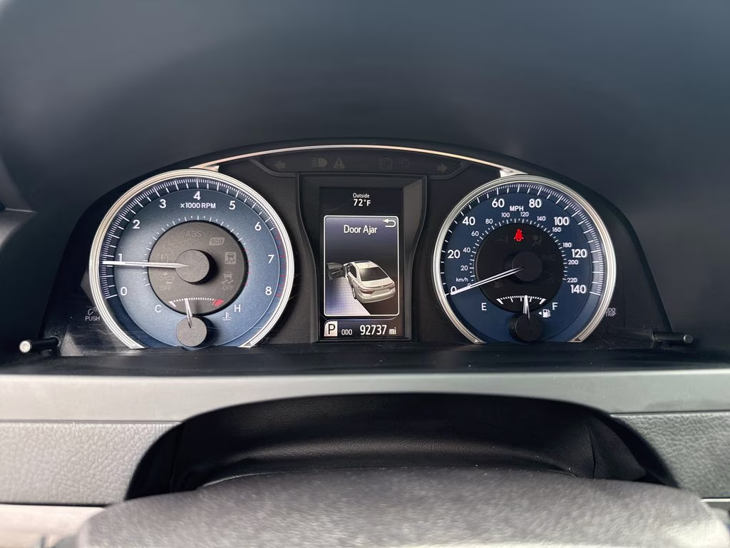 2016 Predawn Gray Mica Toyota Camry XLE FWD Sedan