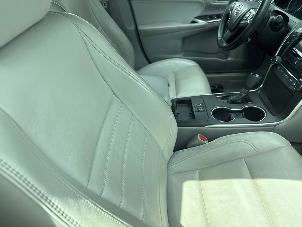 2016 Predawn Gray Mica Toyota Camry XLE FWD Sedan