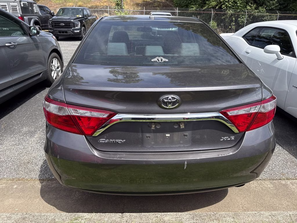 2016 Predawn Gray Mica Toyota Camry XLE FWD Sedan